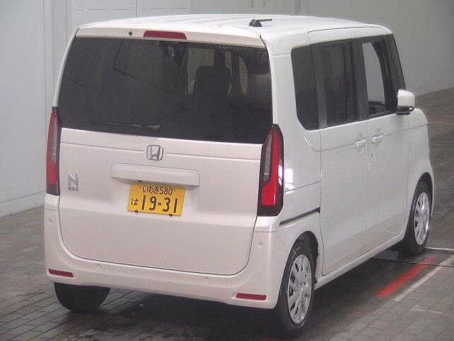 HONDA N-BOX