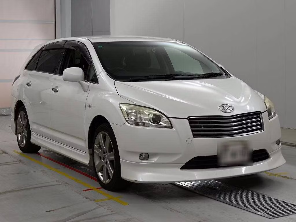 TOYOTA MARK X ZIO