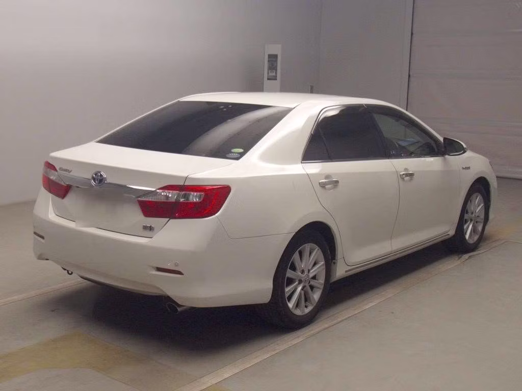 TOYOTA CAMRY