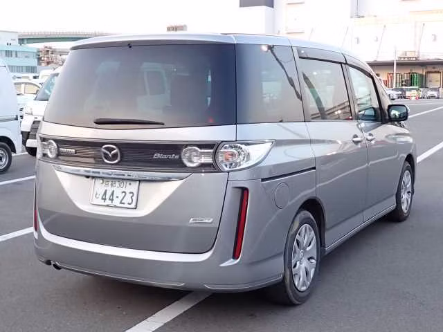 MAZDA BIANTE
