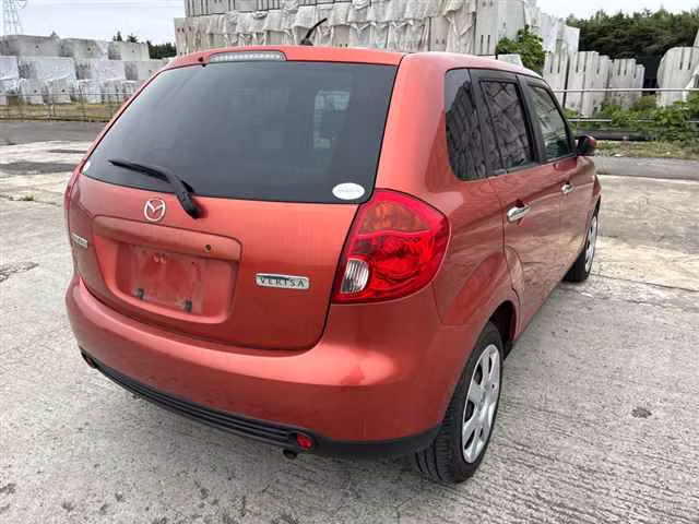 MAZDA VERISA