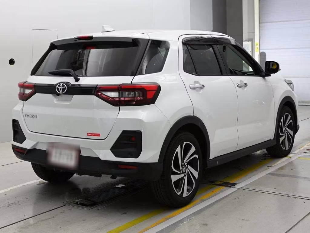 TOYOTA RAIZE