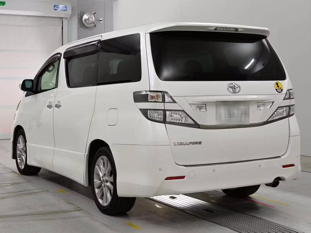 TOYOTA VELLFIRE