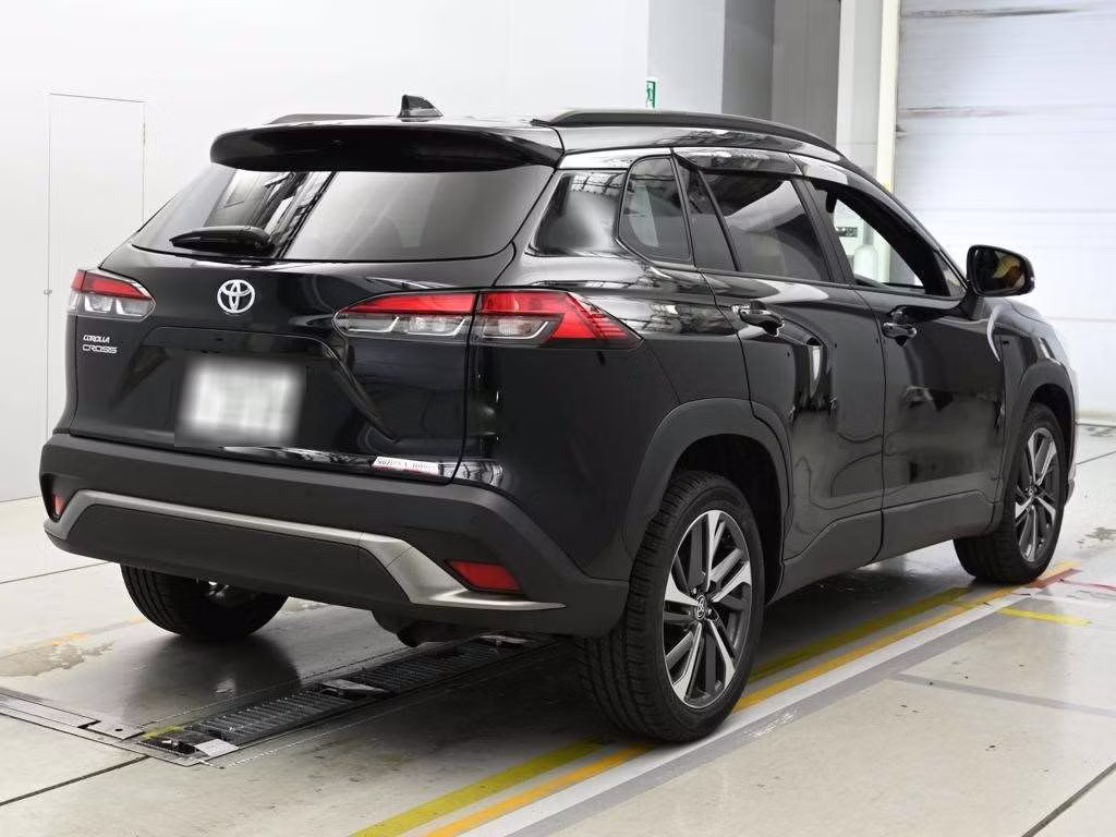TOYOTA COROLLA CROSS