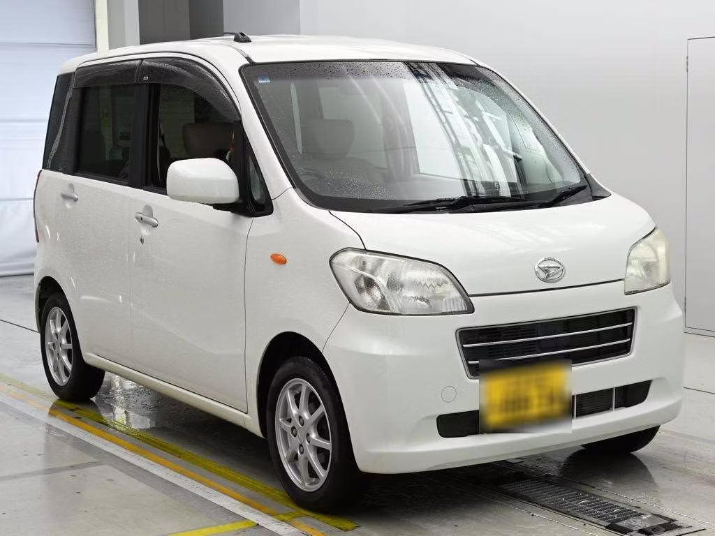DAIHATSU TANTO EXE