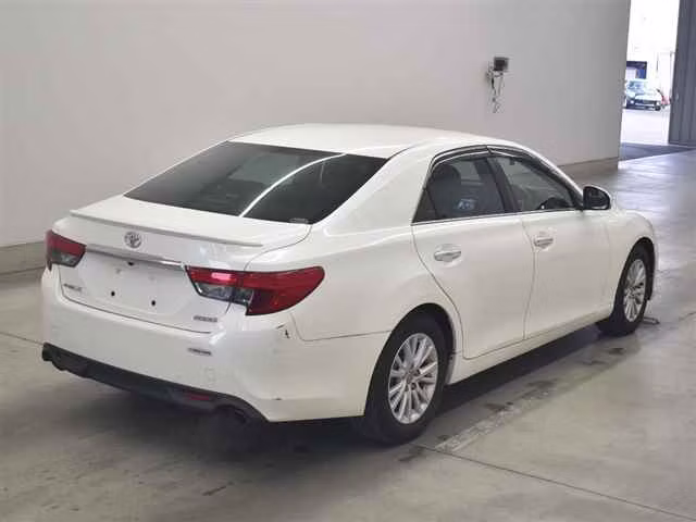 TOYOTA MARK X