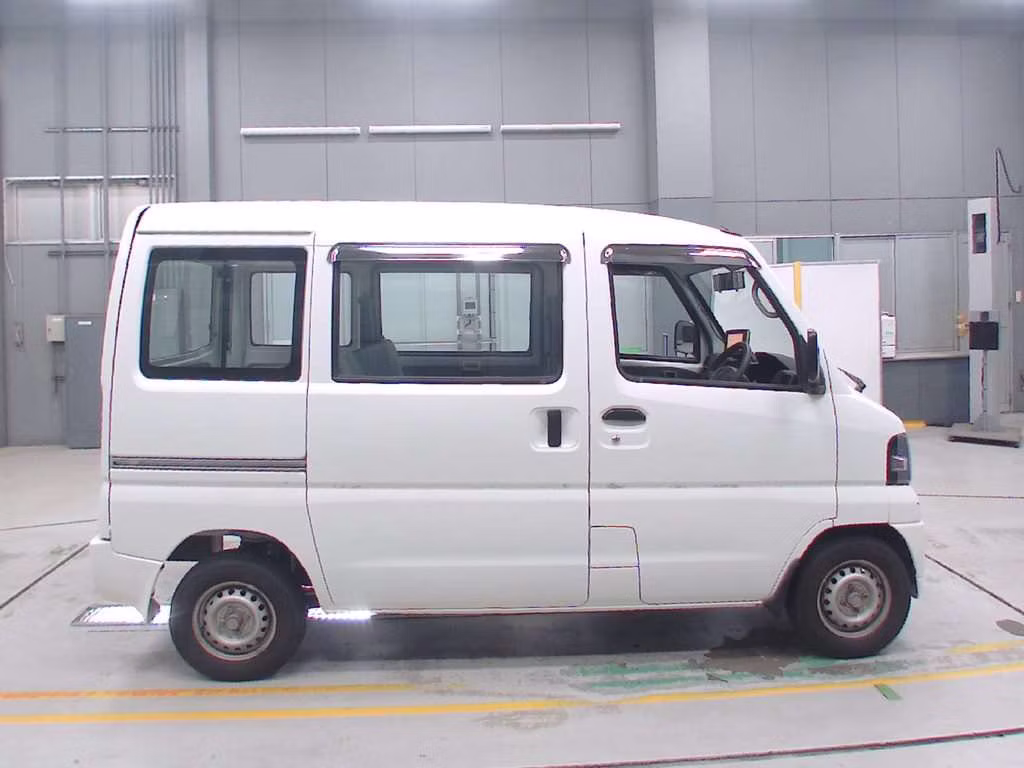 MITSUBISHI MINICAB