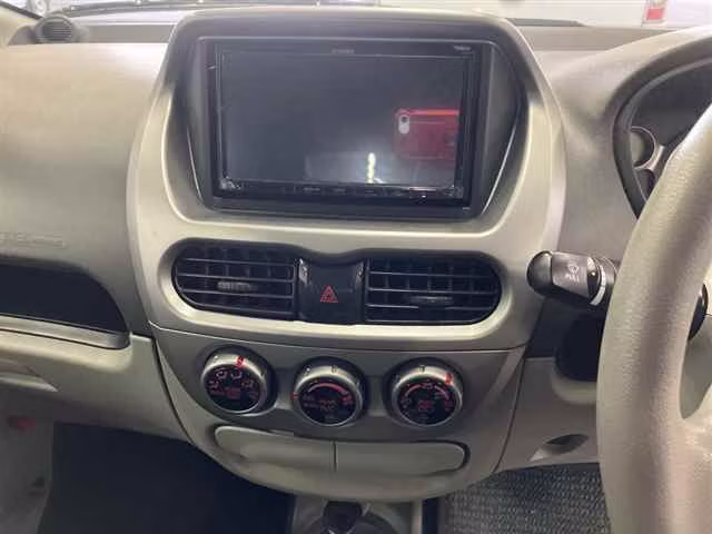 MITSUBISHI I