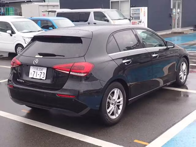 MERCEDES-BENZ A-CLASS