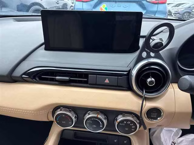 MAZDA ROADSTER