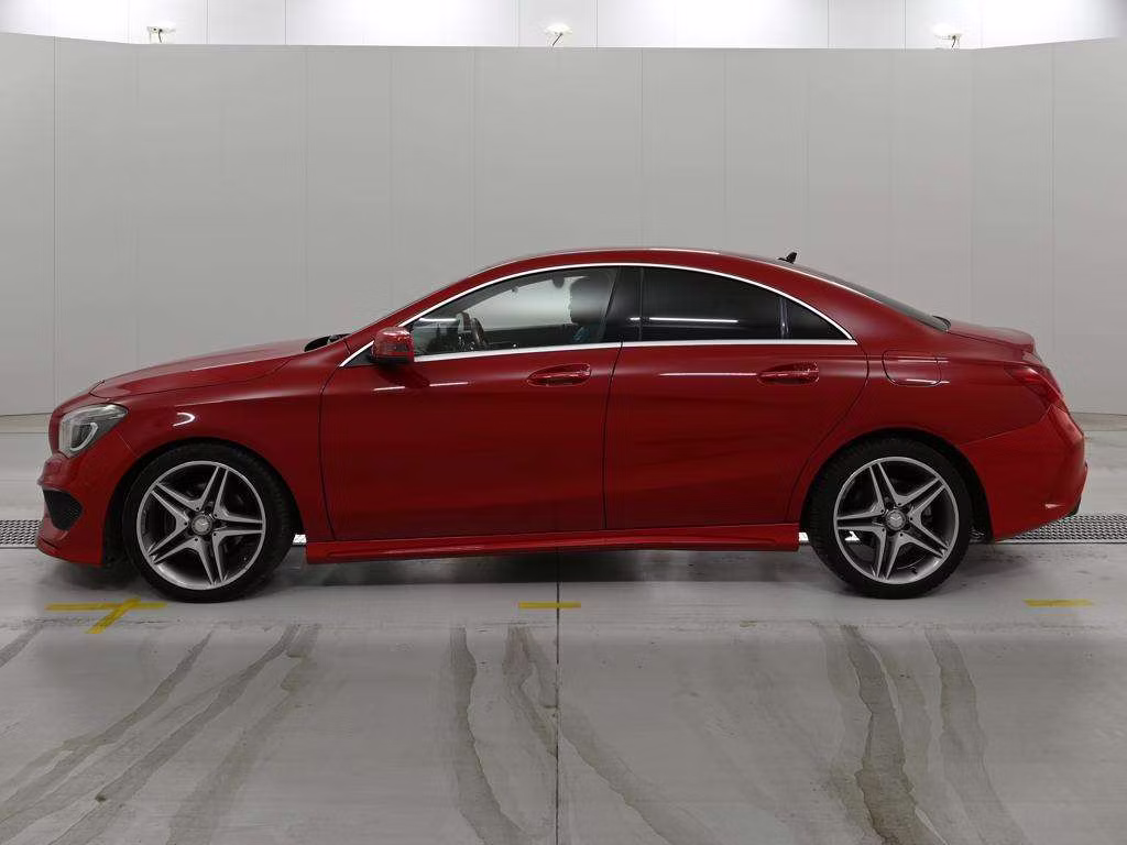 MERCEDES-BENZ CLA-CLASS