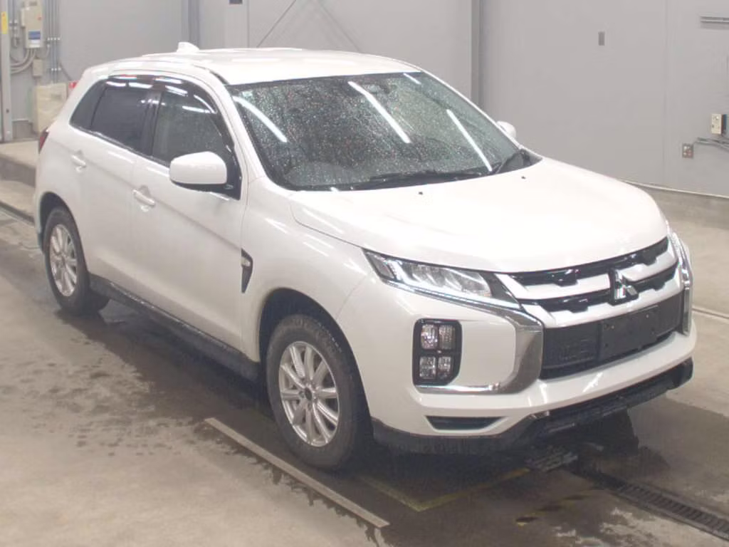 MITSUBISHI RVR