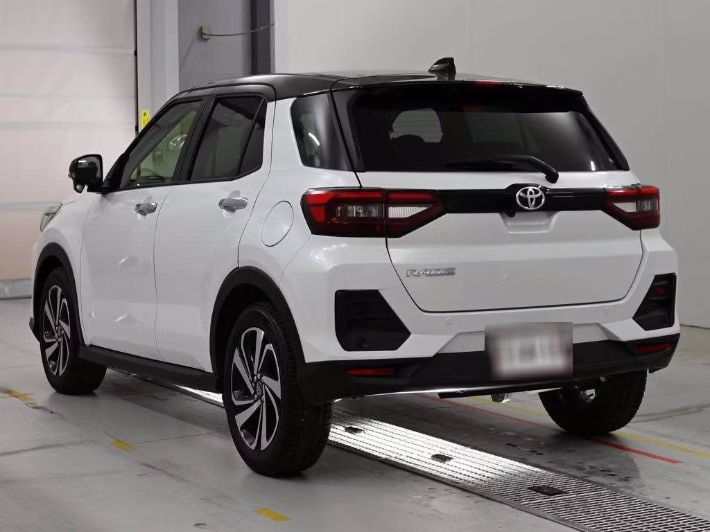 TOYOTA RAIZE