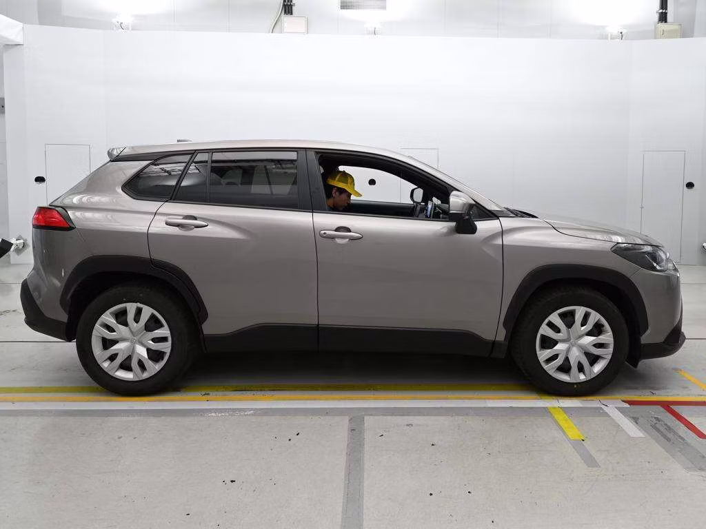 TOYOTA COROLLA CROSS
