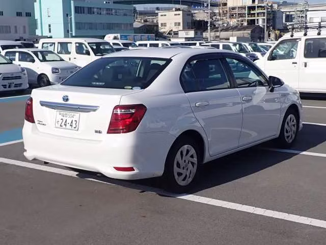 TOYOTA COROLLA AXIO