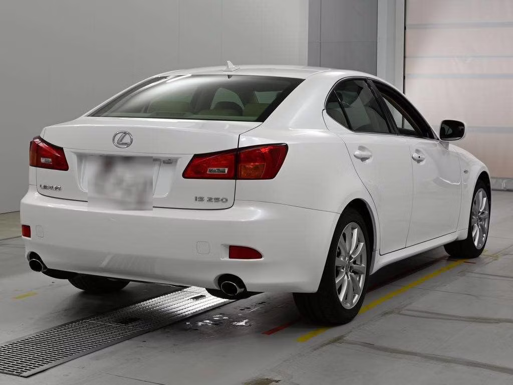 LEXUS IS250