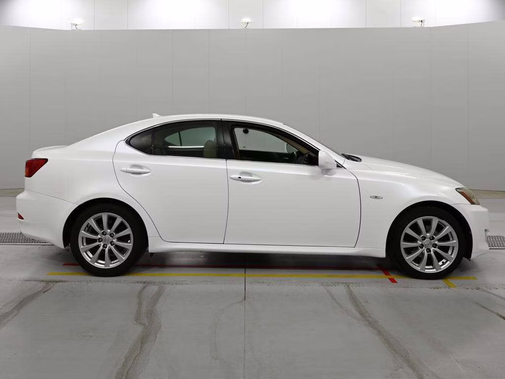 LEXUS IS250