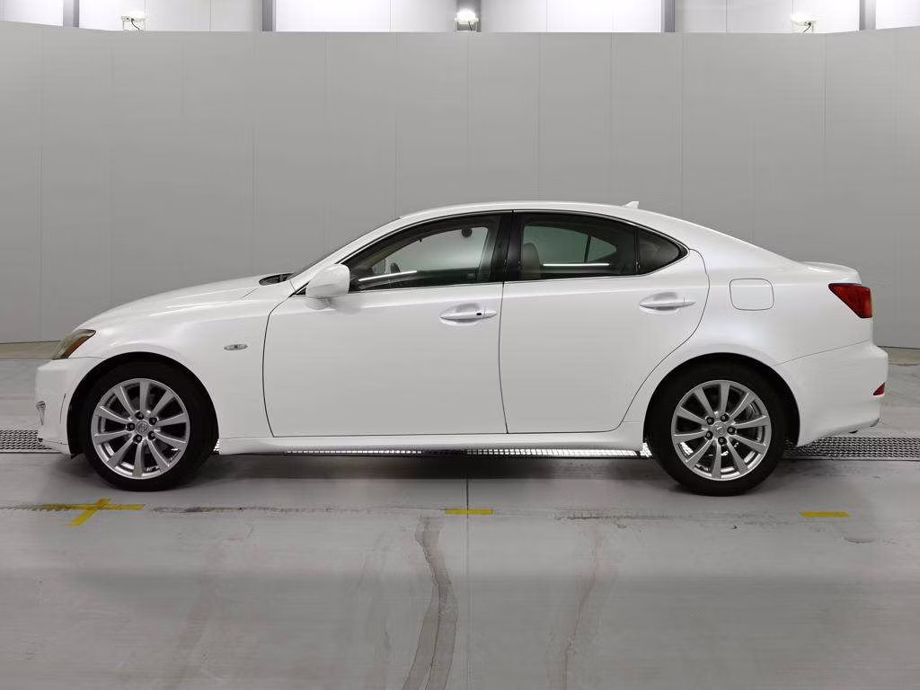 LEXUS IS250