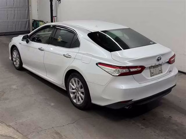 TOYOTA CAMRY