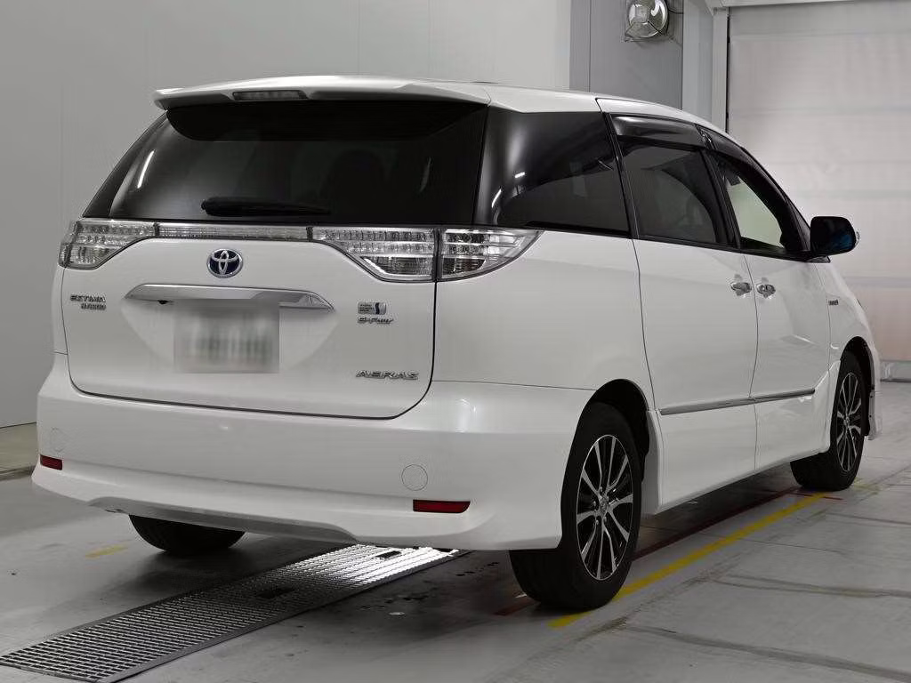 TOYOTA ESTIMA
