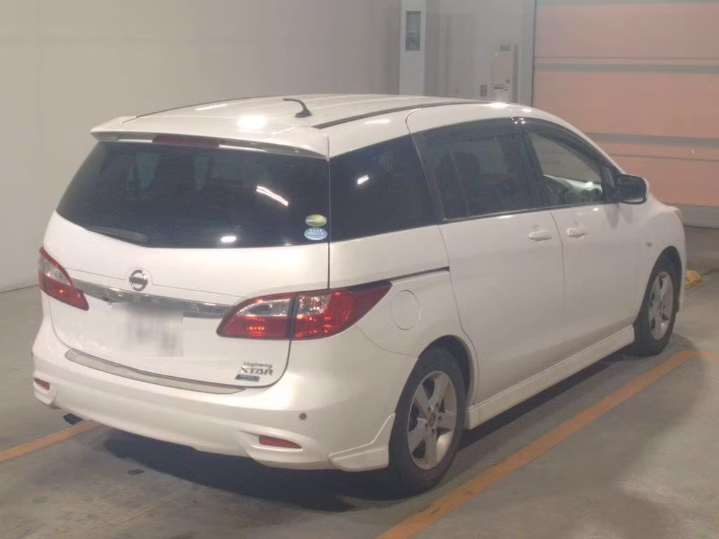 NISSAN LAFESTA