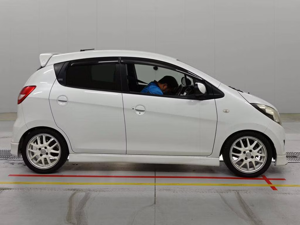 SUZUKI CERVO