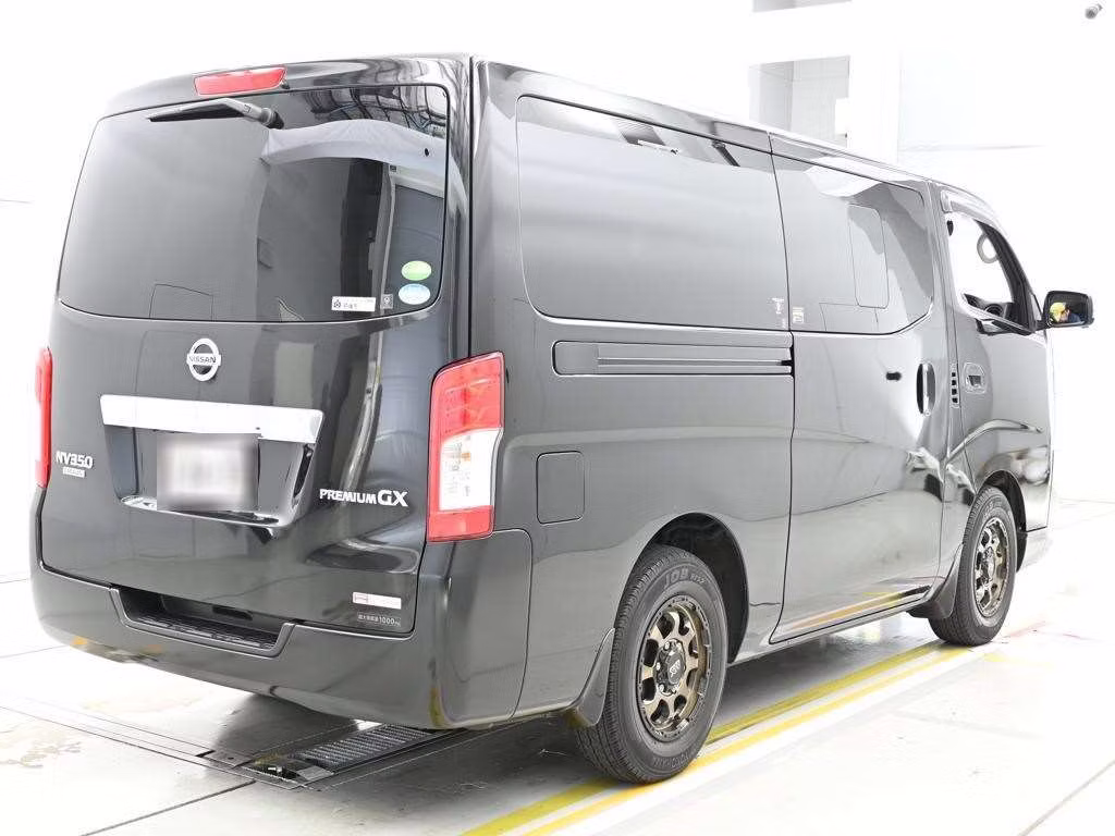 NISSAN NV350 CARAVAN