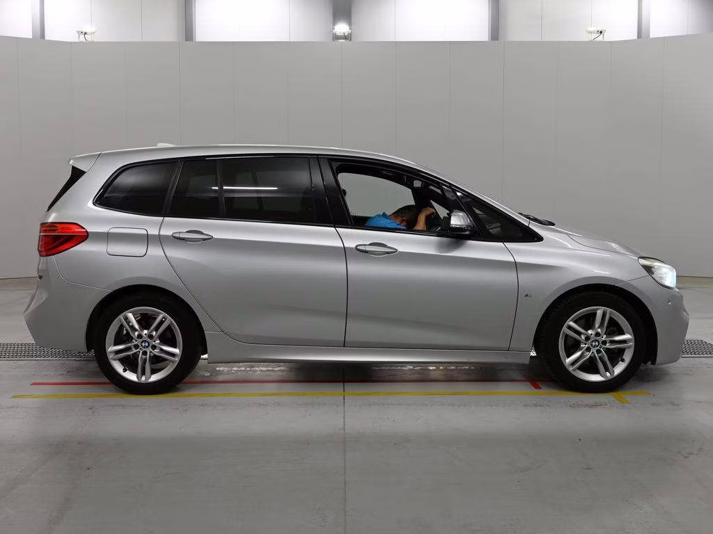 BMW 2-SERIES GRAN TOURER