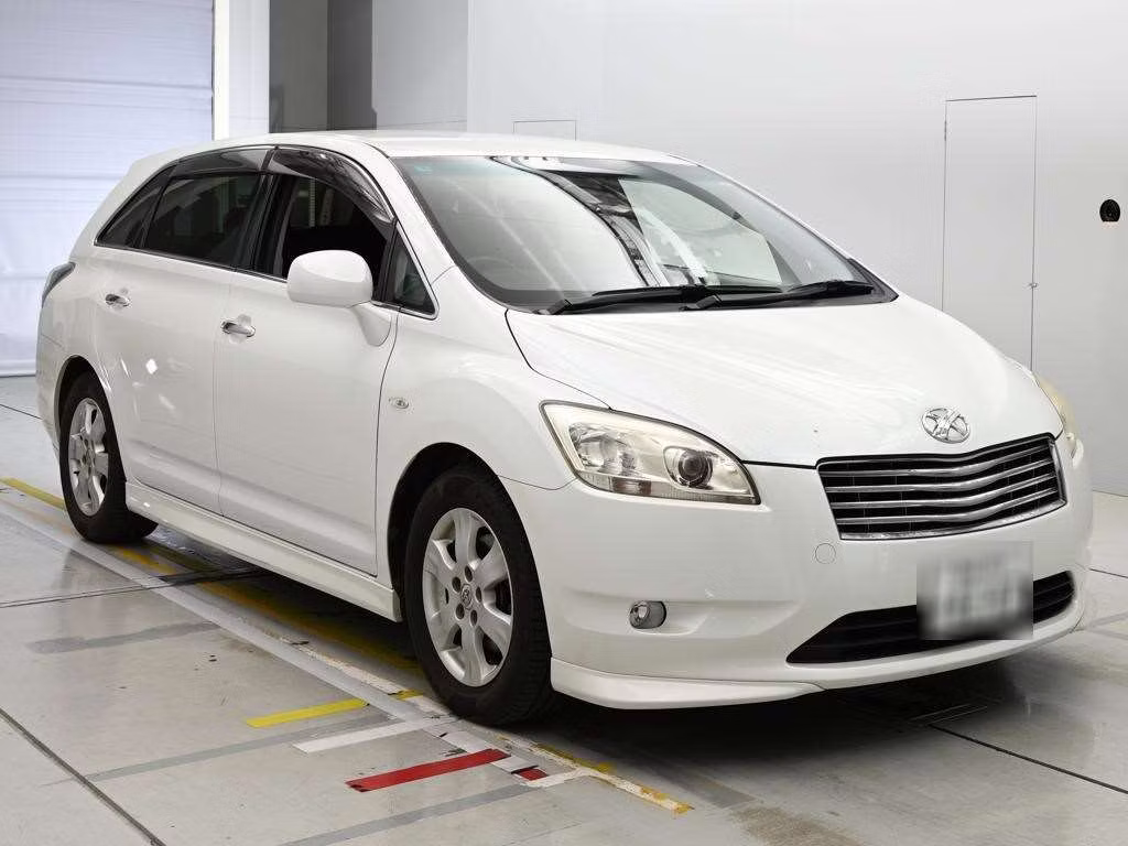 TOYOTA MARK X ZIO