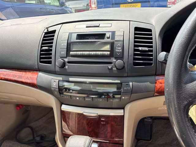 TOYOTA PREMIO