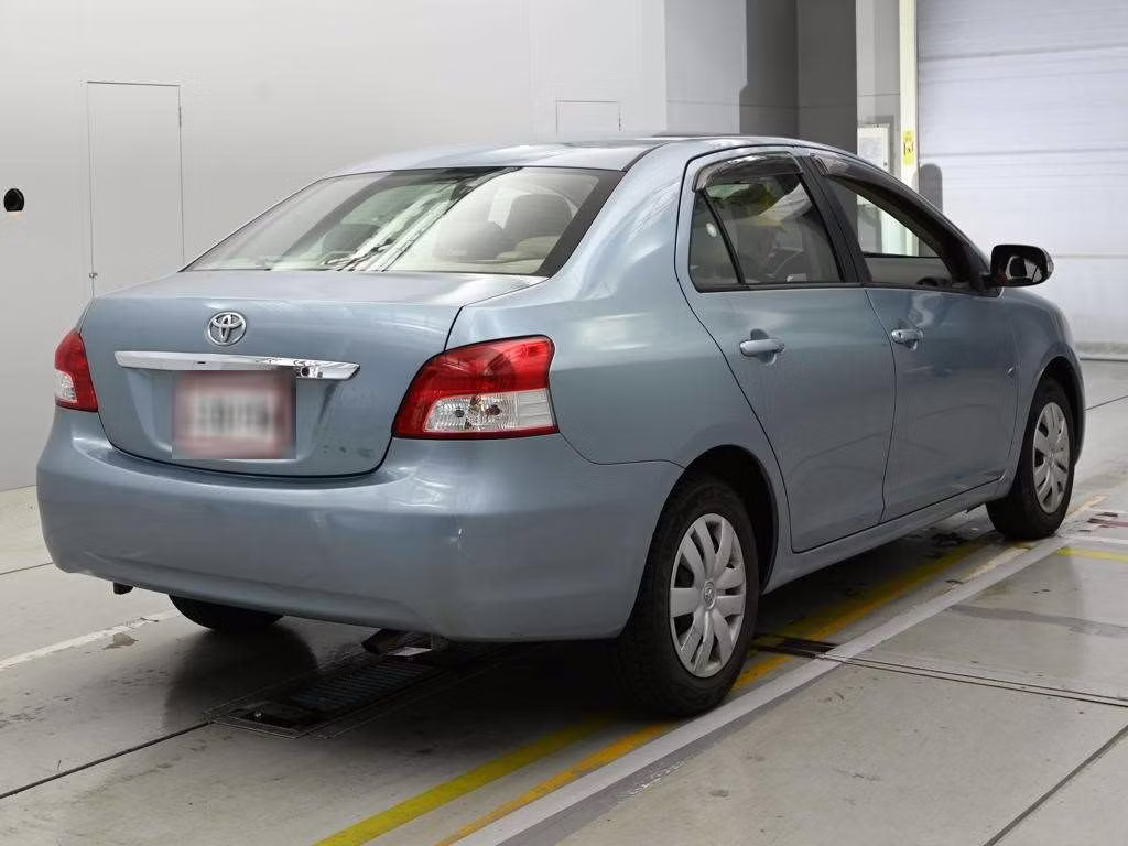 TOYOTA BELTA