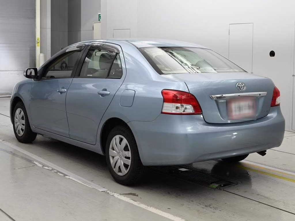 TOYOTA BELTA