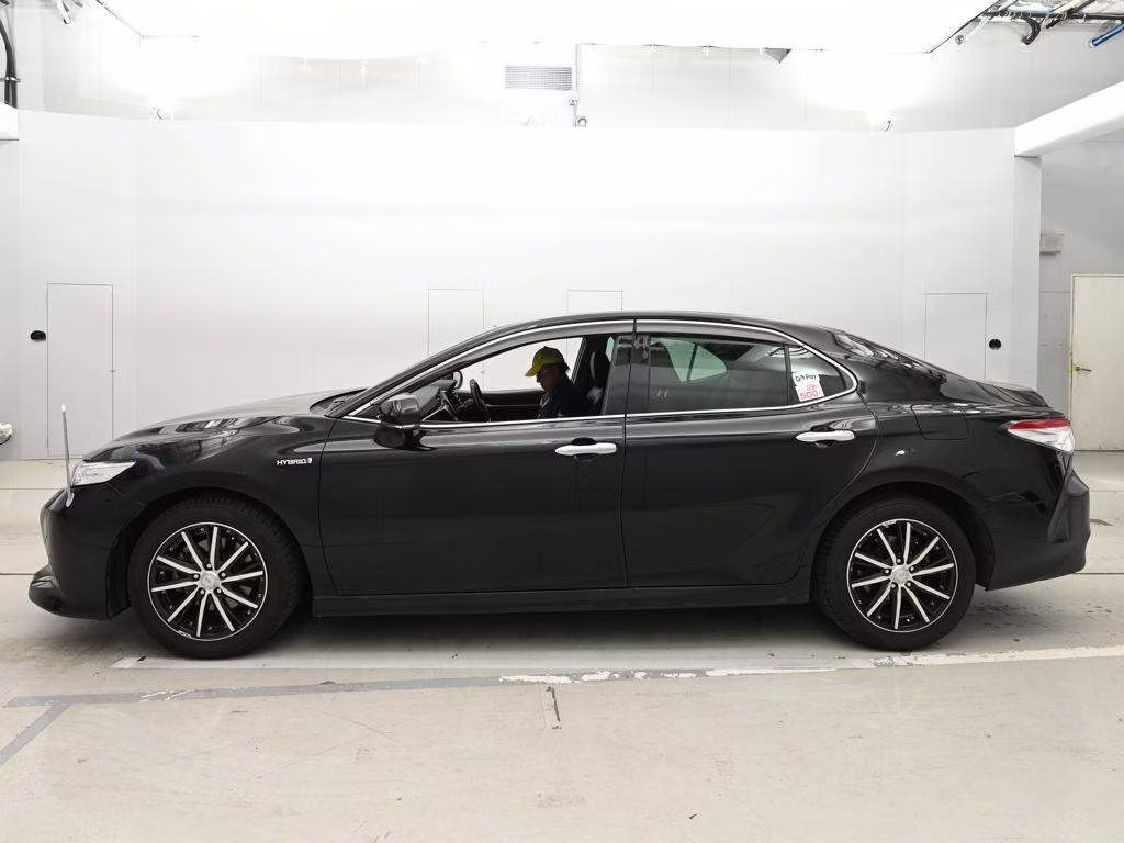 TOYOTA CAMRY