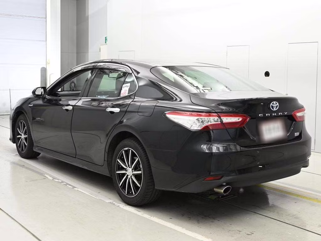 TOYOTA CAMRY
