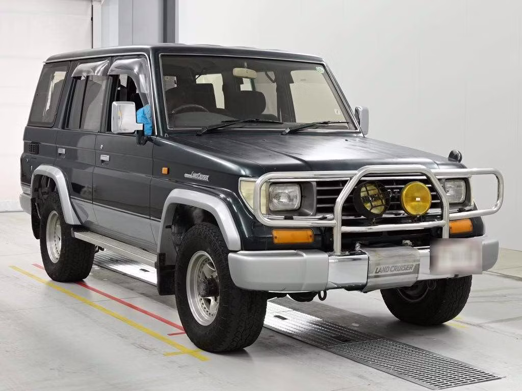 TOYOTA LAND CRUISER PRADO