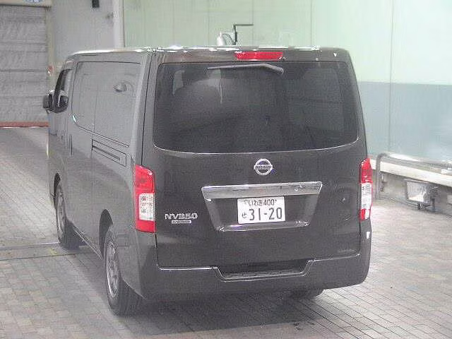 NISSAN NV350 CARAVAN