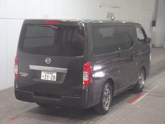 NISSAN NV350 CARAVAN
