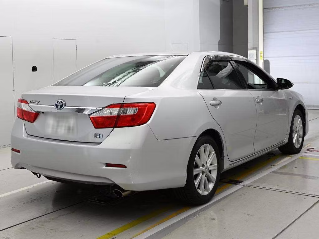TOYOTA CAMRY