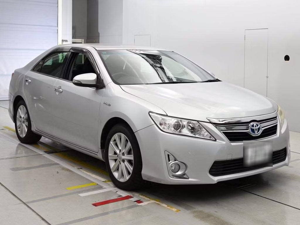 TOYOTA CAMRY