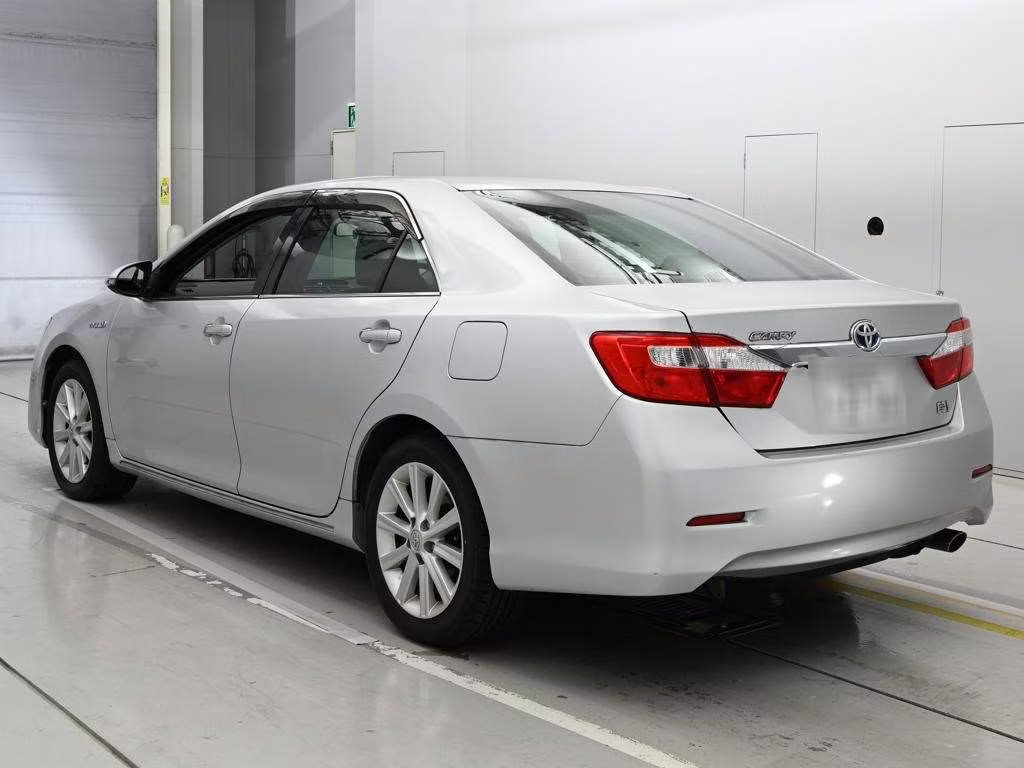 TOYOTA CAMRY