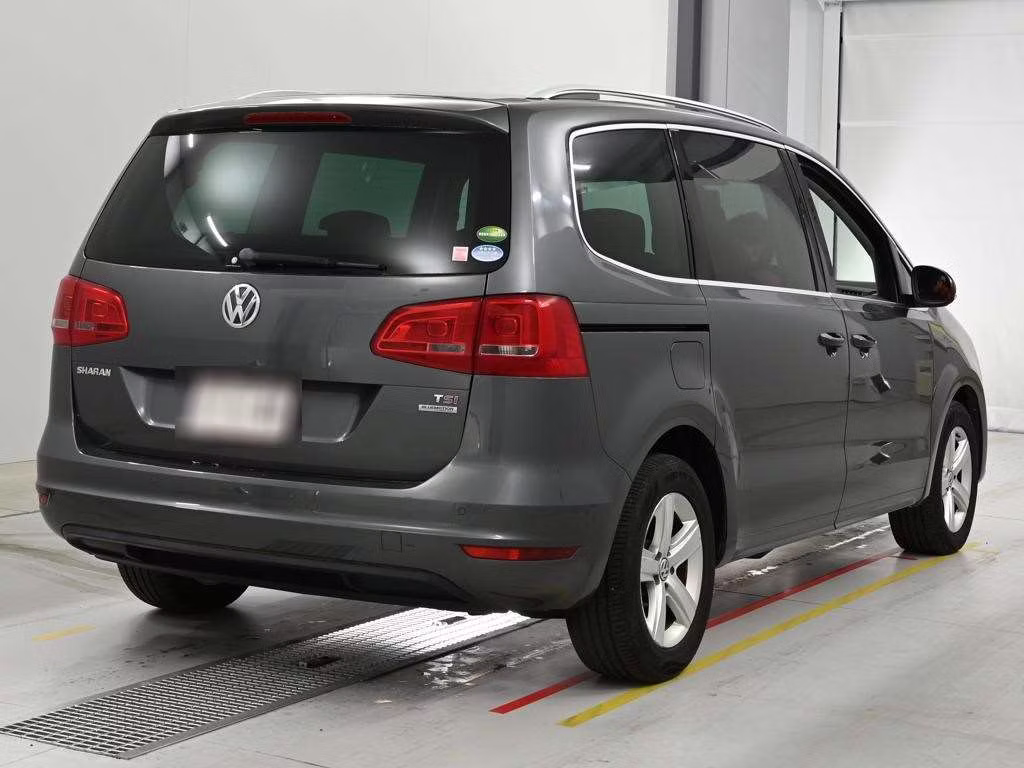 VOLKSWAGEN SHARAN