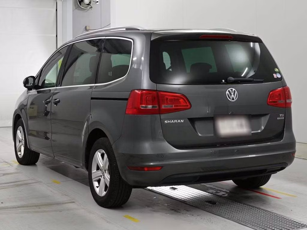 VOLKSWAGEN SHARAN
