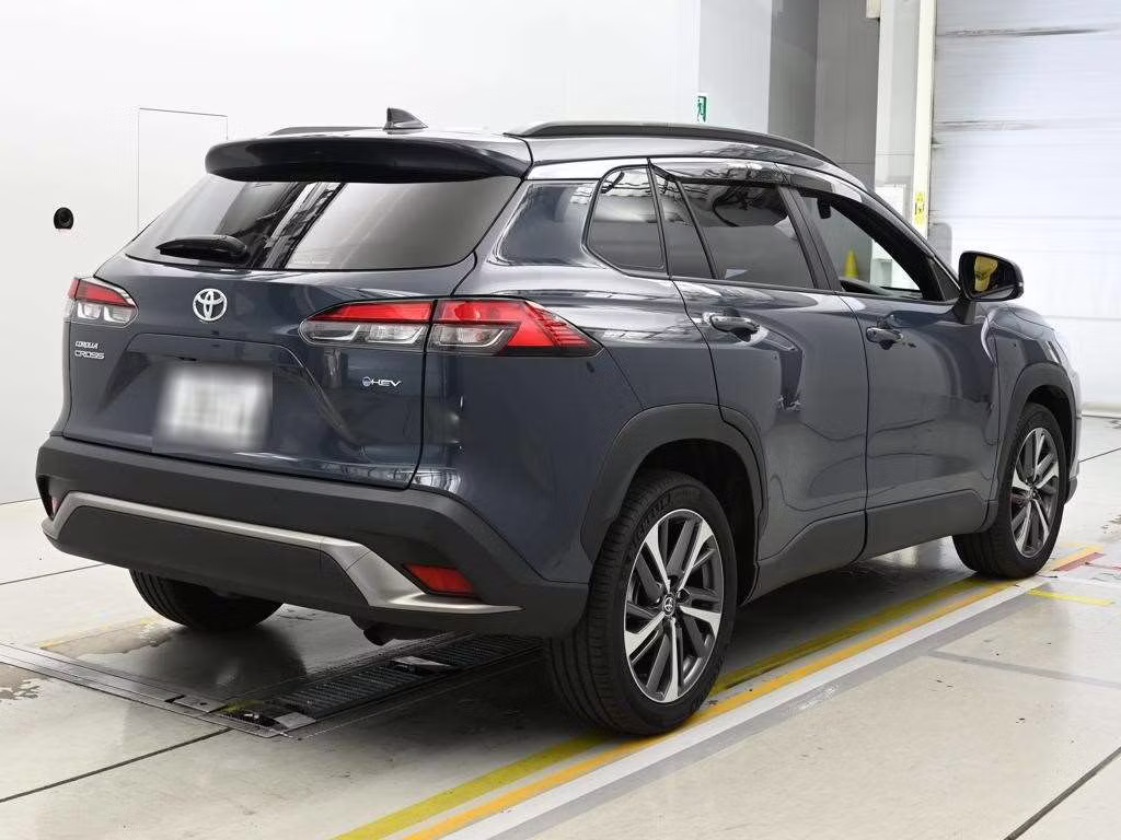 TOYOTA COROLLA CROSS