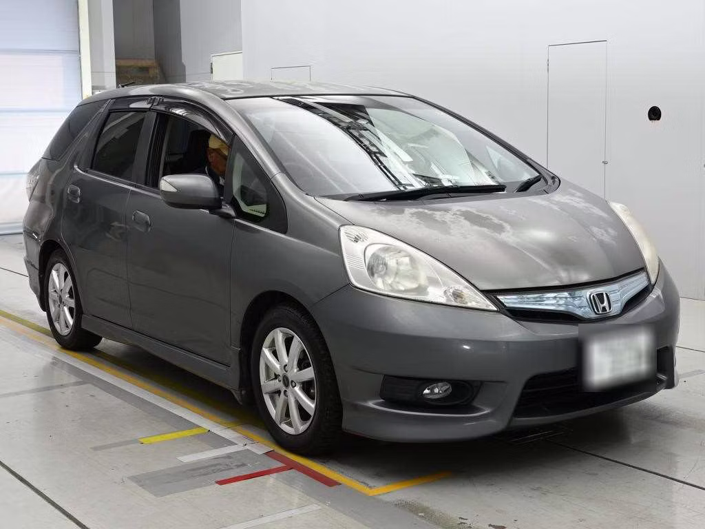 HONDA FIT SHUTTLE