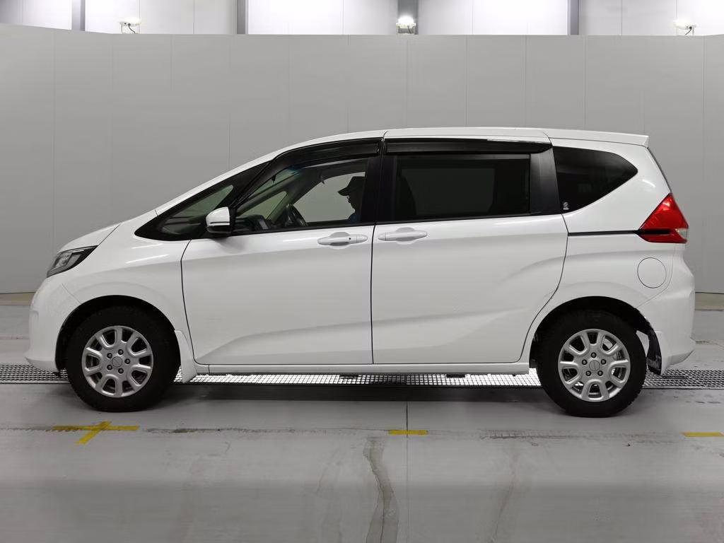 HONDA FREED+