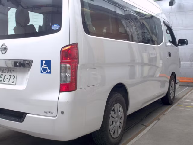 NISSAN NV350 CARAVAN