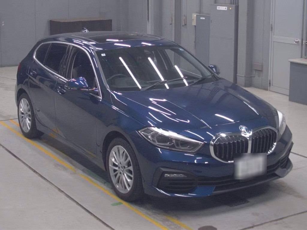 BMW 1-SERIES