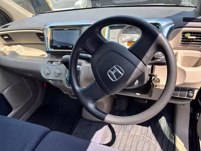 HONDA LIFE