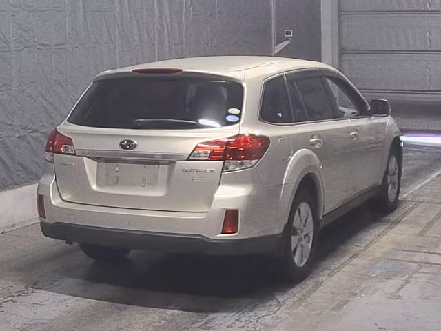SUBARU OUTBACK