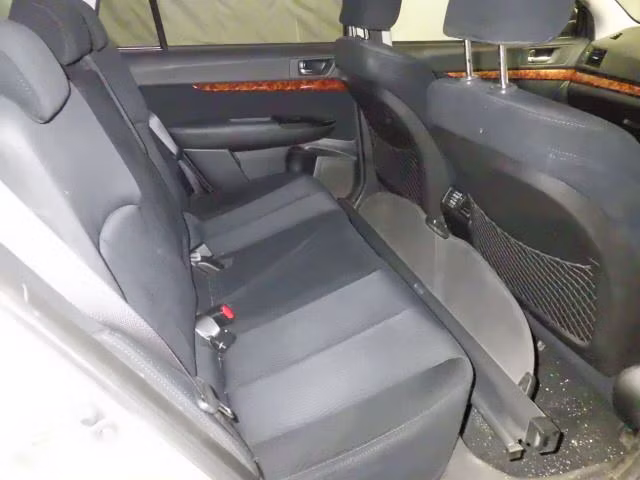 SUBARU OUTBACK